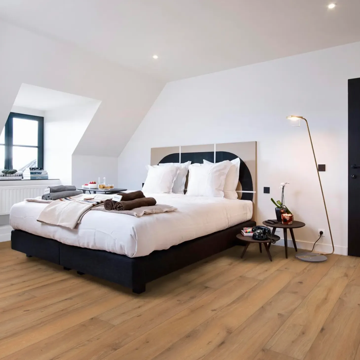 BerryAlloc Ocean+ 8 XL laminatgulv Gyant XI warm natur 241x2038x8 mm