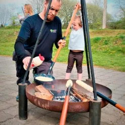 Bon-fire støbejernssæt i trækasse
