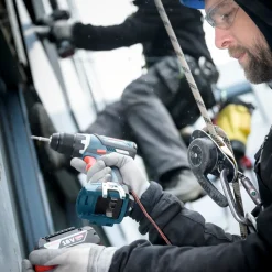 Bosch GSR 18V-EC bore/skruemaskine 2x5,0 Ah i L-BOXX