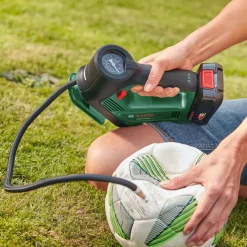 Bosch Universal Pump 18V trykluftpumpe max 10,3 bar - solo