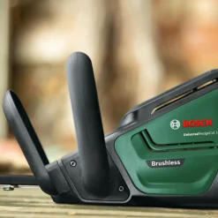 Bosch universal 18V hækkeklipper 55 cm 1x2,5 Ah batteri og lader