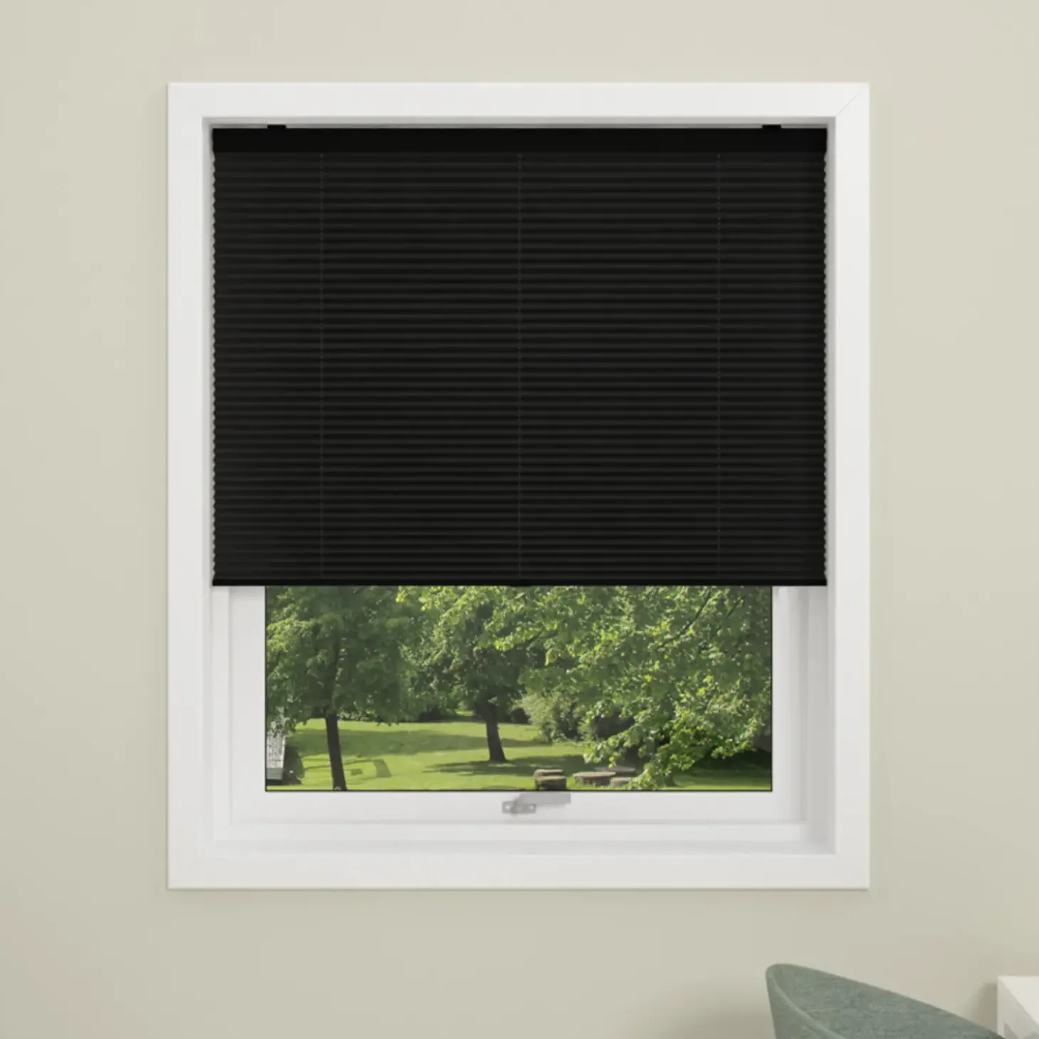 Debel plisségardin Touch, sort 60x160 cm.