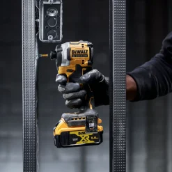 DeWALT DCF850N-XJ 18V slagbore/skruemaskine solo
