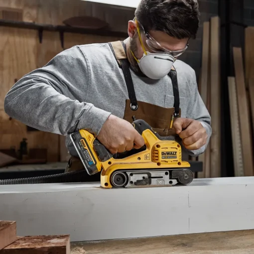 DeWALT DCW220N-XJ 18V Båndsliber solo