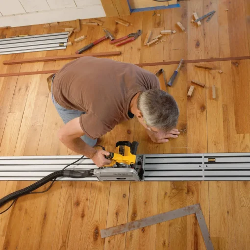 DeWALT DWS520KTR 55 mm dyksav med 1,5 m styreskinne