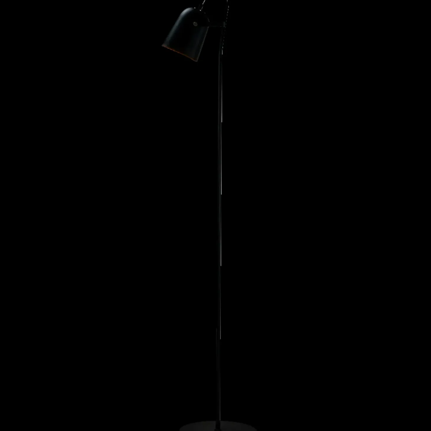 Dyberg Larsen Oslo gulvlampe mat sort