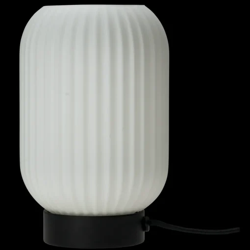 Dyberg Larsen riflet bordlampe E27 opal