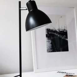 Dyberg Larsen Skagen bordlampe E27 mat sort