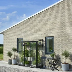 Halls Qube Lean-To 26 vægdrivhus sort med hærdet glas 1,2 m²