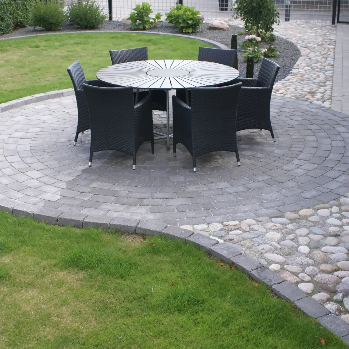 IBF Holmegaardsten®, Lille Cirkelsten, 14x9x5,5 cm, antracit