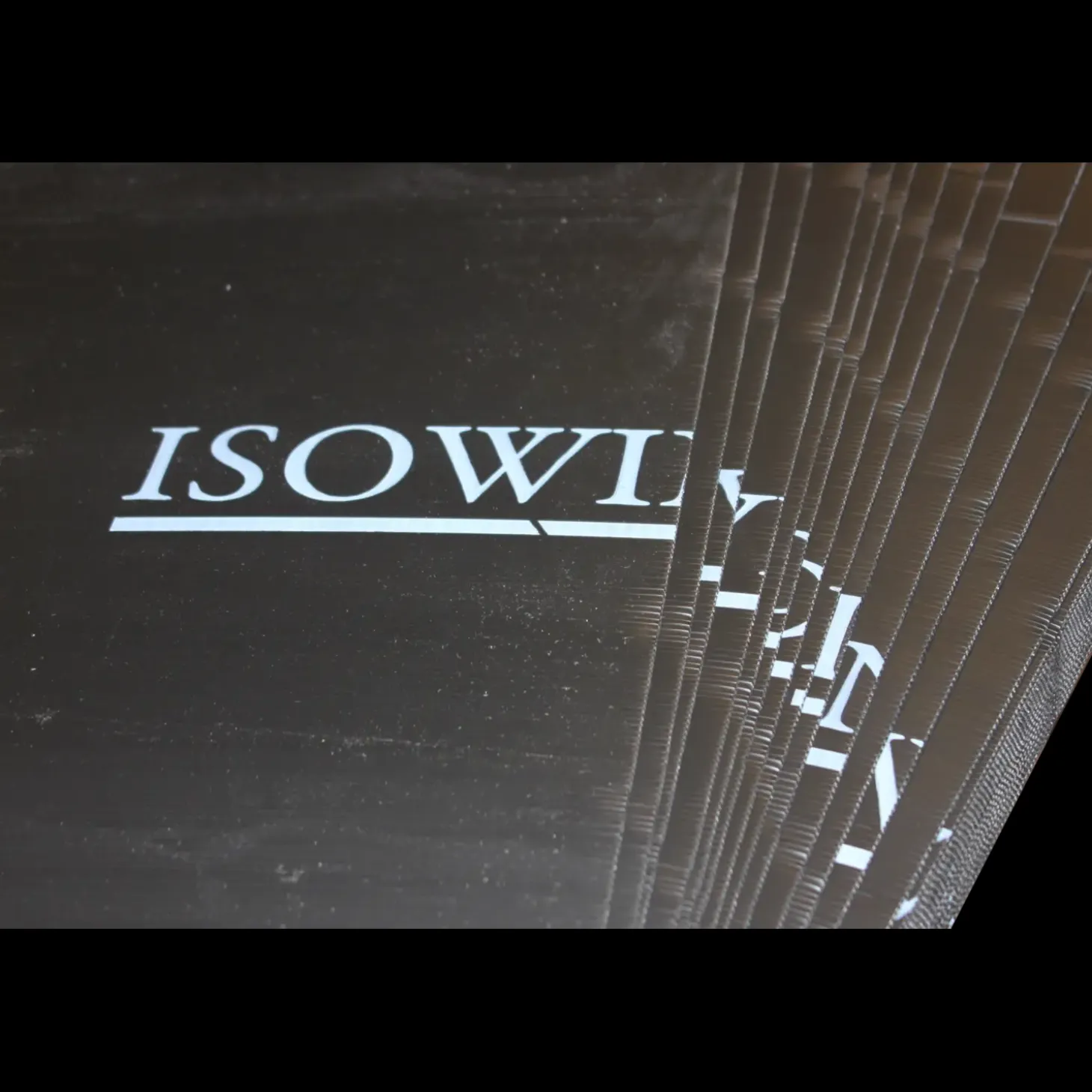 Isowind ventilationsplader sort 2,5x1090x1600 mm