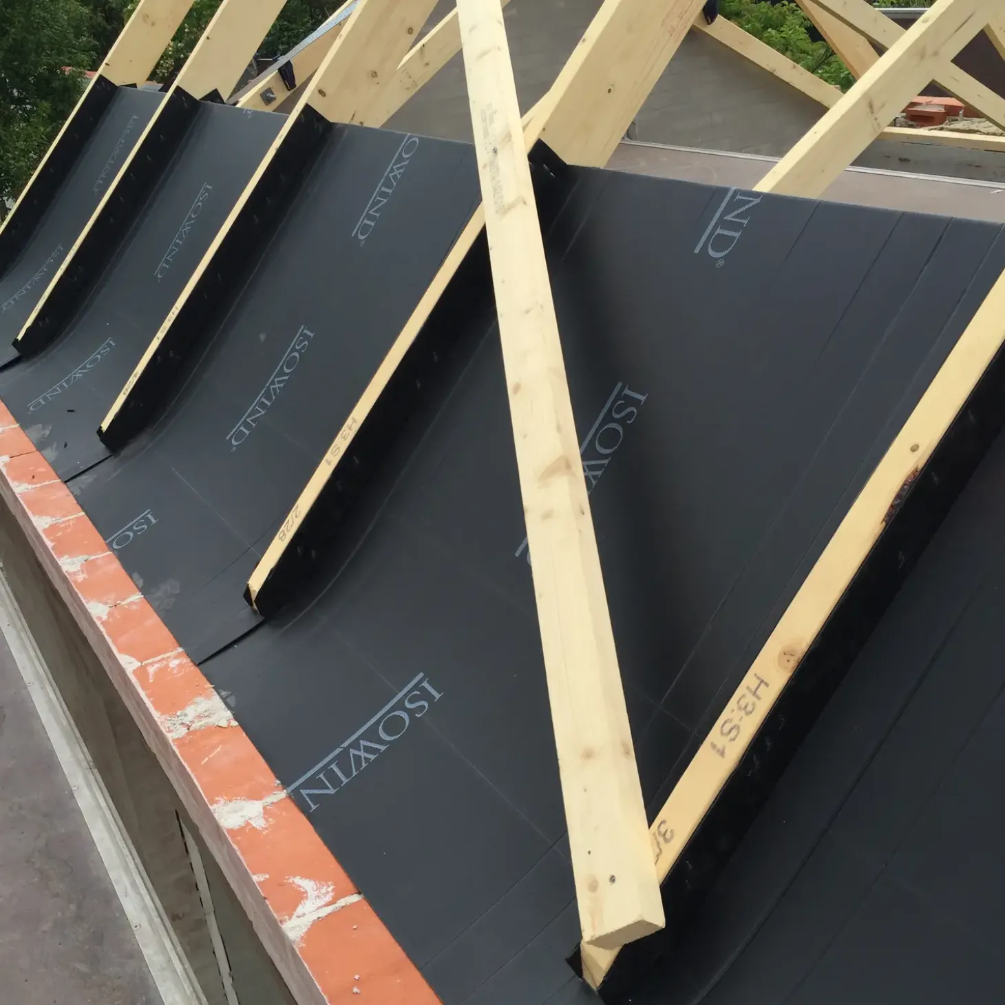 Isowind ventilationsplader sort 2,5x1090x1600 mm