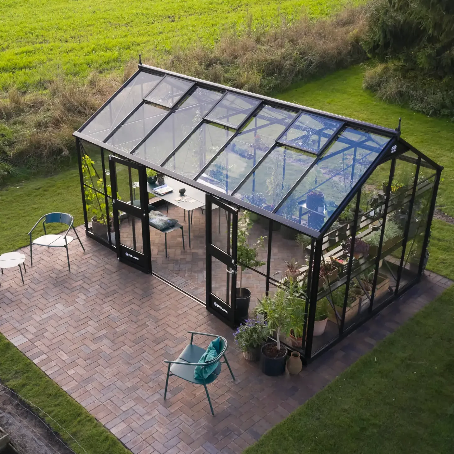 Juliana Jubii 60 15,1 m² sort 3 mm hærdet glas