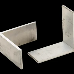 Kirkedal L-beslag t/ K100 alu stolper 3x50 mm alu. 1 stk