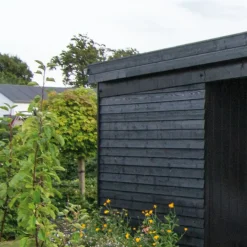 Klinkbekædning gran m/fer og not 25x150 mm (22x145) x 3,6M sortmalet