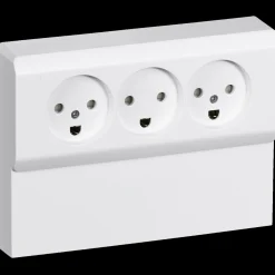 LK panelstikkontakt OPUS 66 udvendig triple m/jord hvid