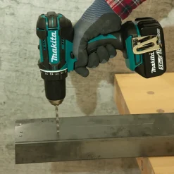 Makita bore-/skruemaskine 18V LXT