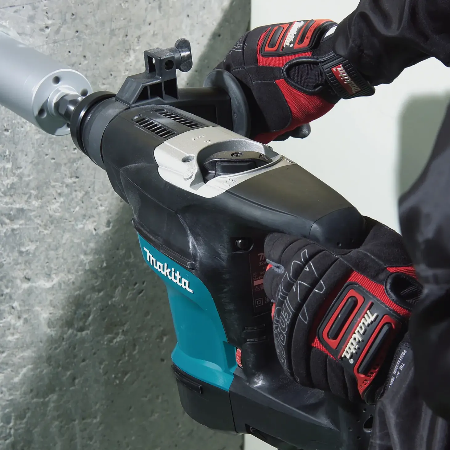 Makita HR3200C bore/mejselhammer SDS-Plus 5,1J 850 Watt