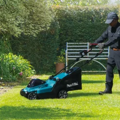 Makita LM003GZ 40V XGT® plæneklipper 38 cm solo