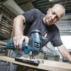 Makita 4351TJ stiksav 580 Watt