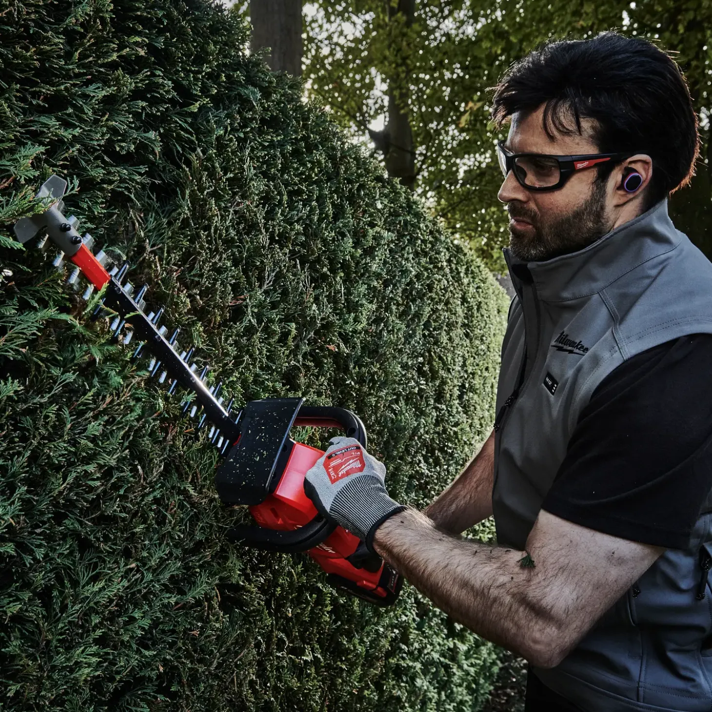 Milwaukee FHET60-0 M18 Fuel™ hækkeklipper 1x5,5Ah batteri