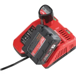 Milwaukee M12-18 FC hurtigoplader
