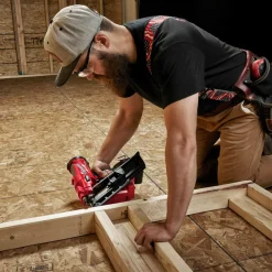 Milwaukee M18 FFN Fuel™ 18V sømpistol solo inkl. kuffert
