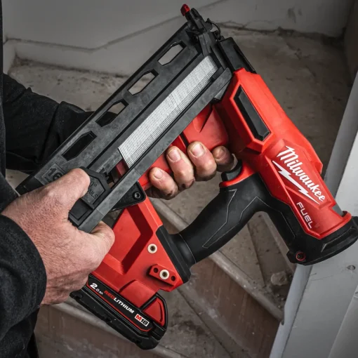Milwaukee M18 FN16GA-OX dykkerpistol