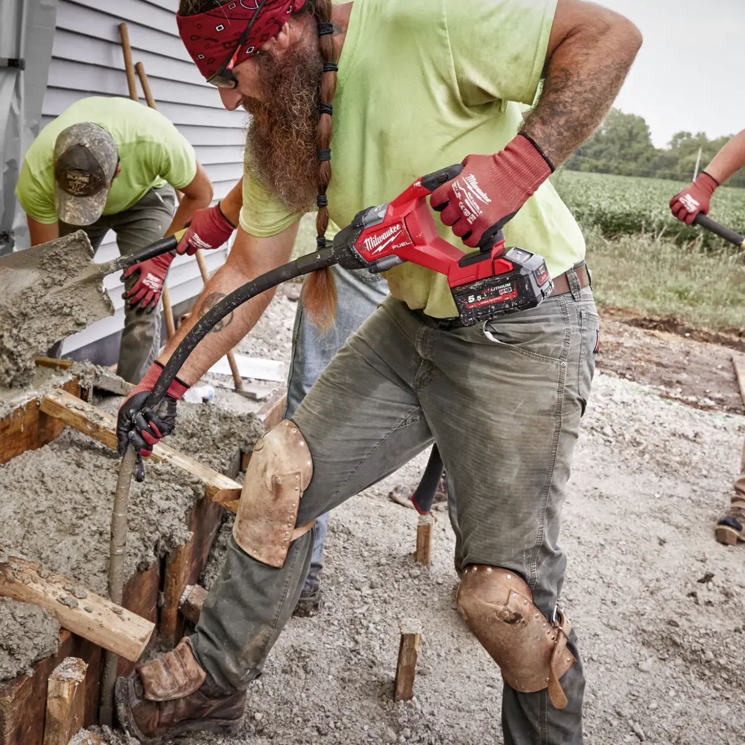 Milwaukee M18 Fuel FCVN12-0 betonvibrator med 2,4 m skaft