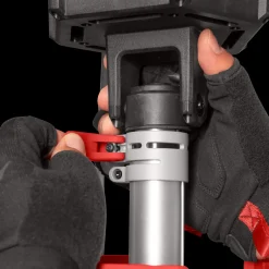 Milwaukee M18 SAL-0 18V arbejdslampe på stativ solo