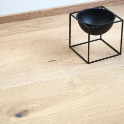 Moland Morello Living parketgulv i eg børstet hvid