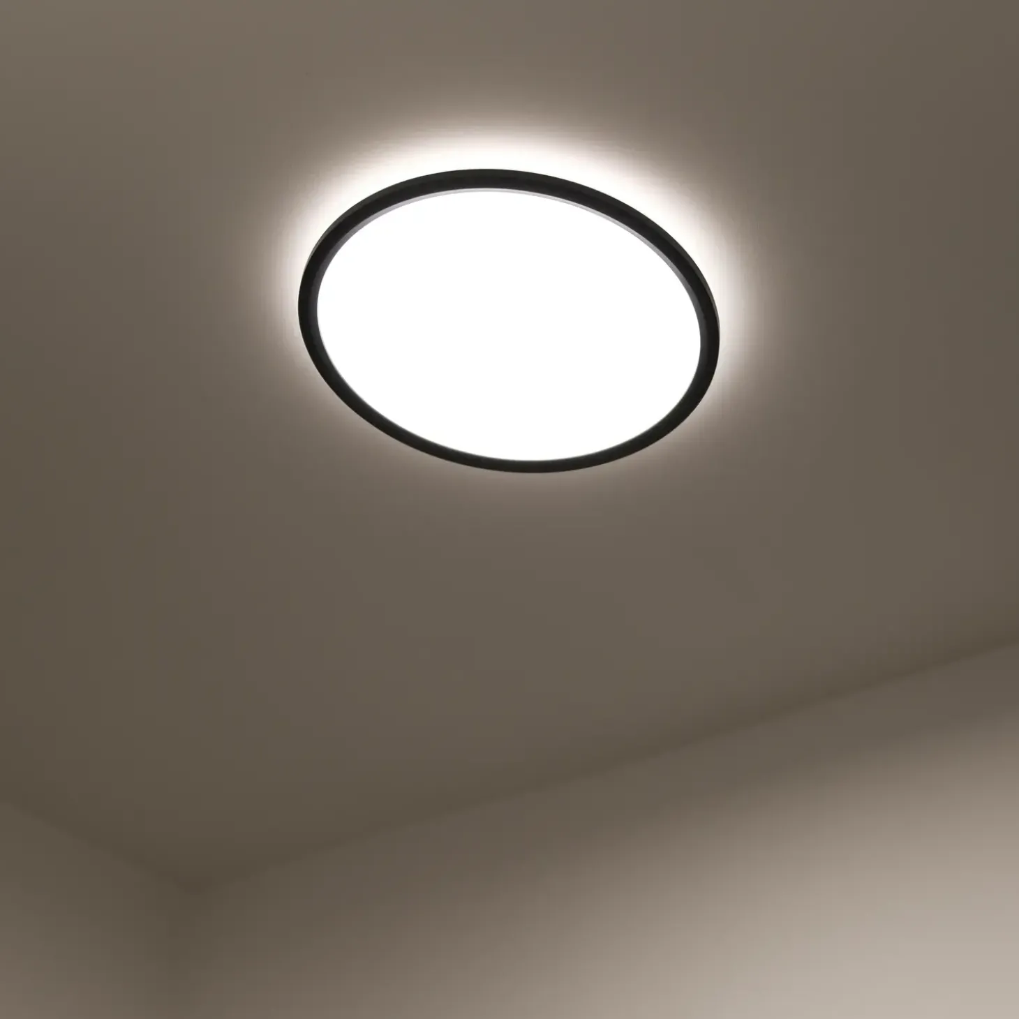 Nordlux Liva smart 2700-6500 K RGB plafond sort