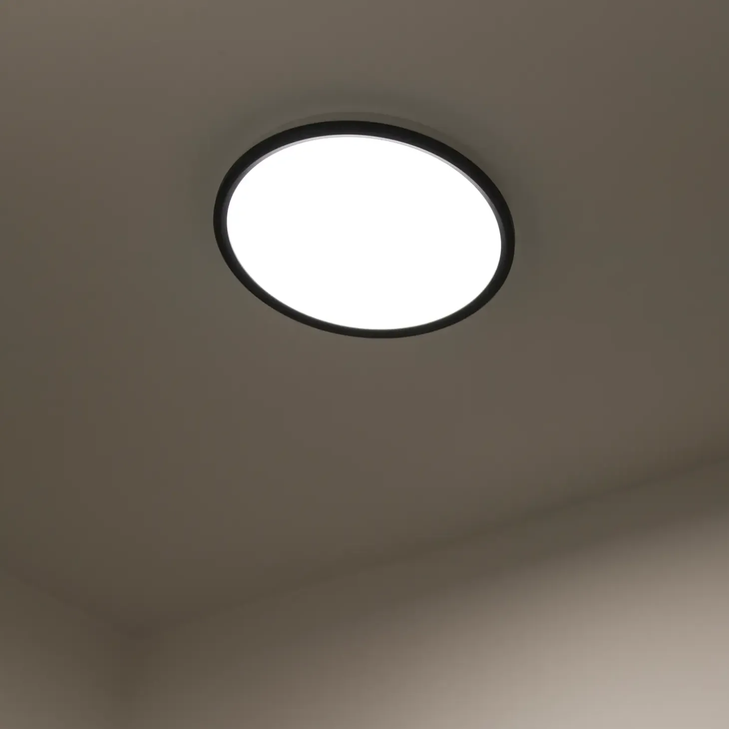 Nordlux Liva smart 2700-6500 K RGB plafond sort