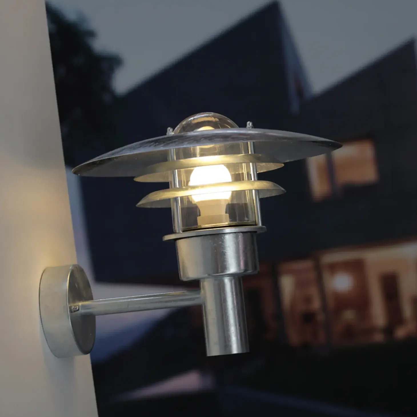 Nordlux Lønstrup 22 væglampe med sensor galvaniseret