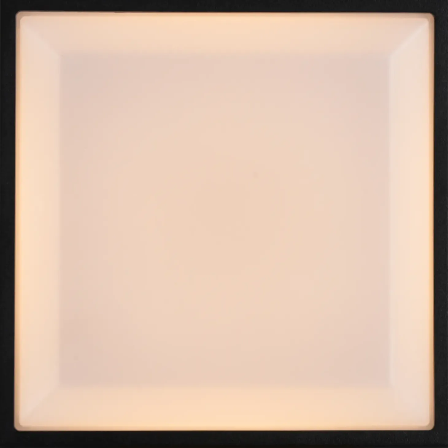 Nordlux Oliver udendørs firkantet væglampe sort