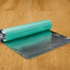Pergo underlagsfoam+ med fugtspærre til laminatgulve
