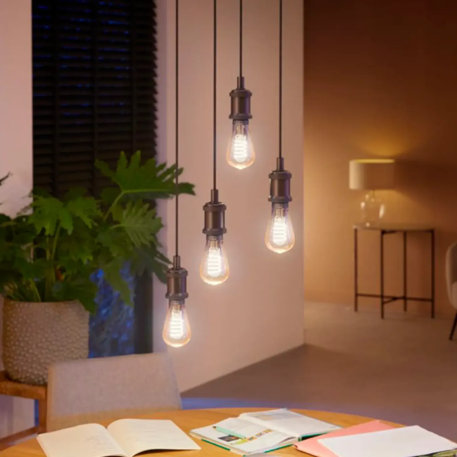 Philips Hue LED edison pære E27 7W ST64 filament hvid ambie