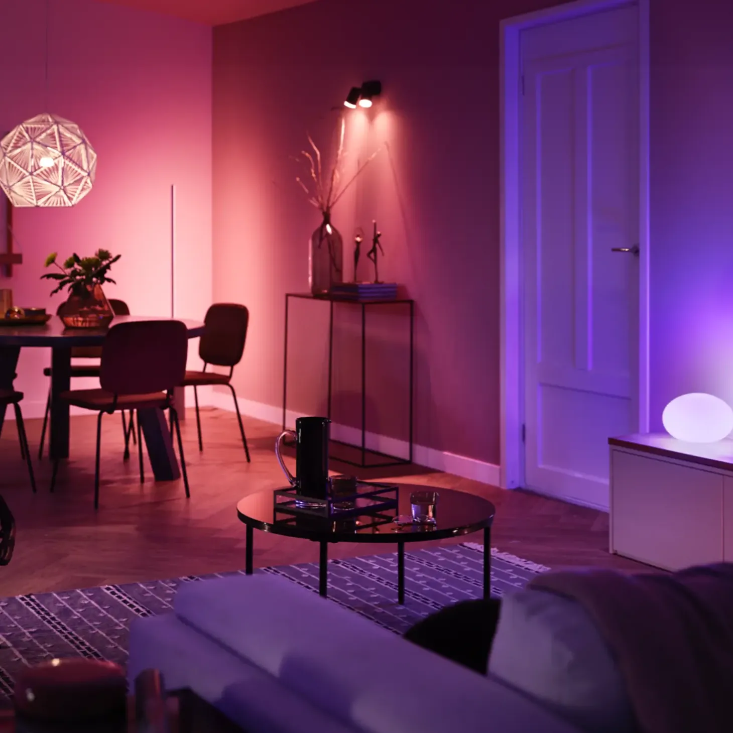Philips Hue startsæt E27 2-pak m/Hue bridge/smart plug/Dimmer switch