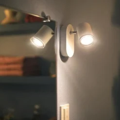 Philips Hue White ambiance Adore enkelt spot til badeværelse GU10 LED