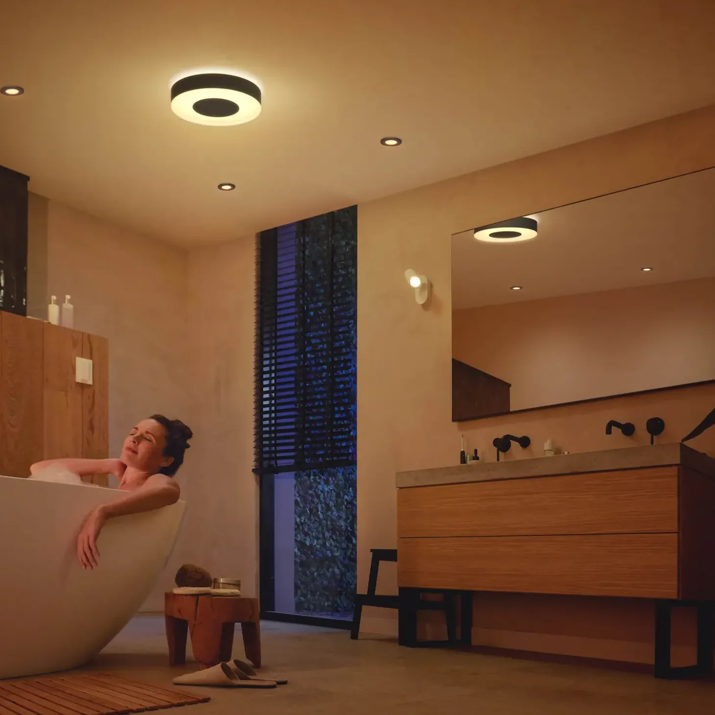 Philips Hue Xamento M loftslampe Ø38,1 cm 33,5W sort