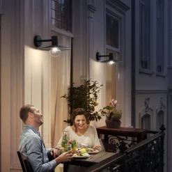 Philips Skua udendørs væglampe sort