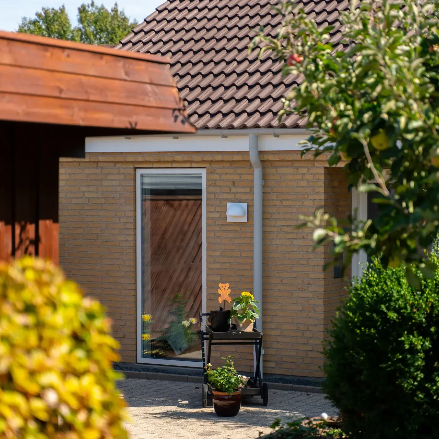 Plastmo tagrende nr. 11, 3 m grå