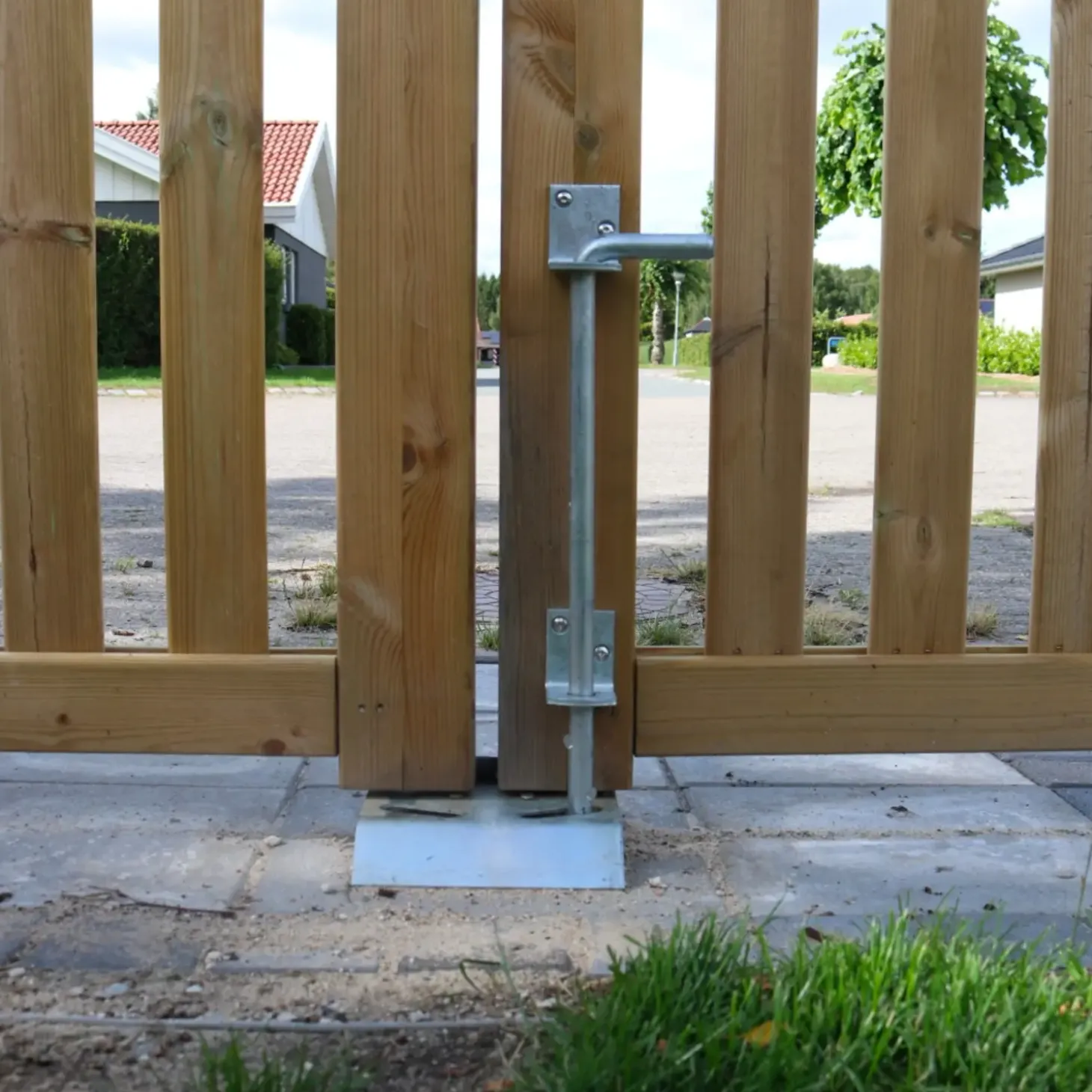 Plus elementbeslag 3x7 cm 4 stk varmgalvaniseret