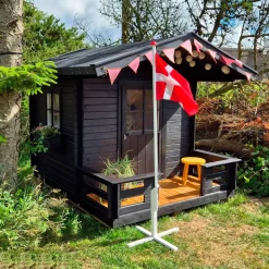 Plus legehus m/terrasse