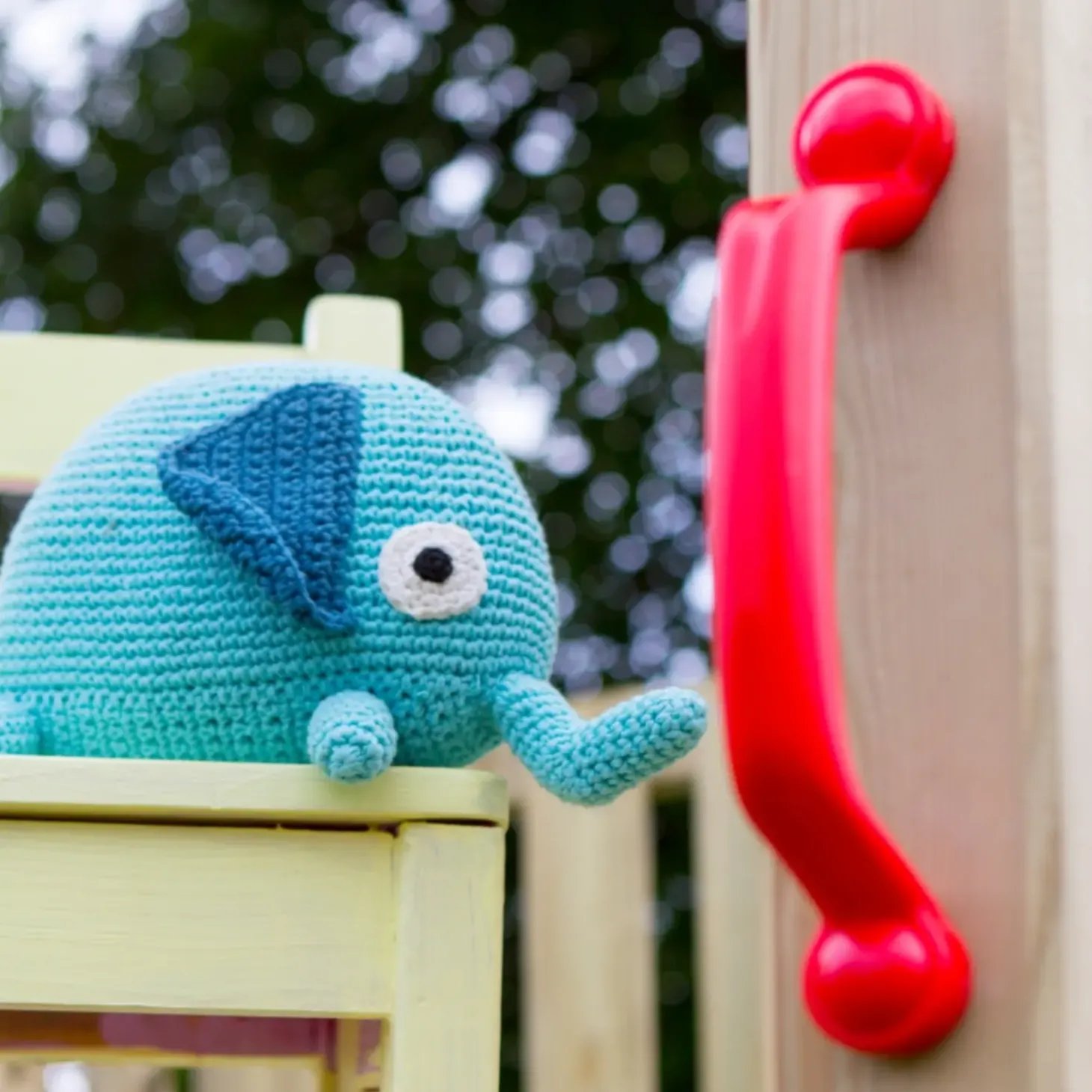 Plus Play legetårn u/tag inkl rød rutsjebane trykimprægneret