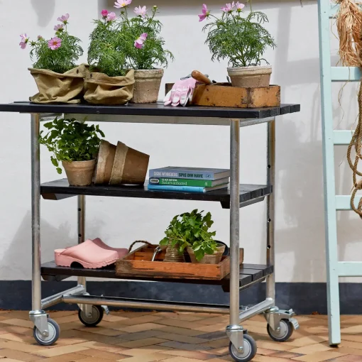 Plus Urban grill-/plantebord med 2 hylder grundmalet sort