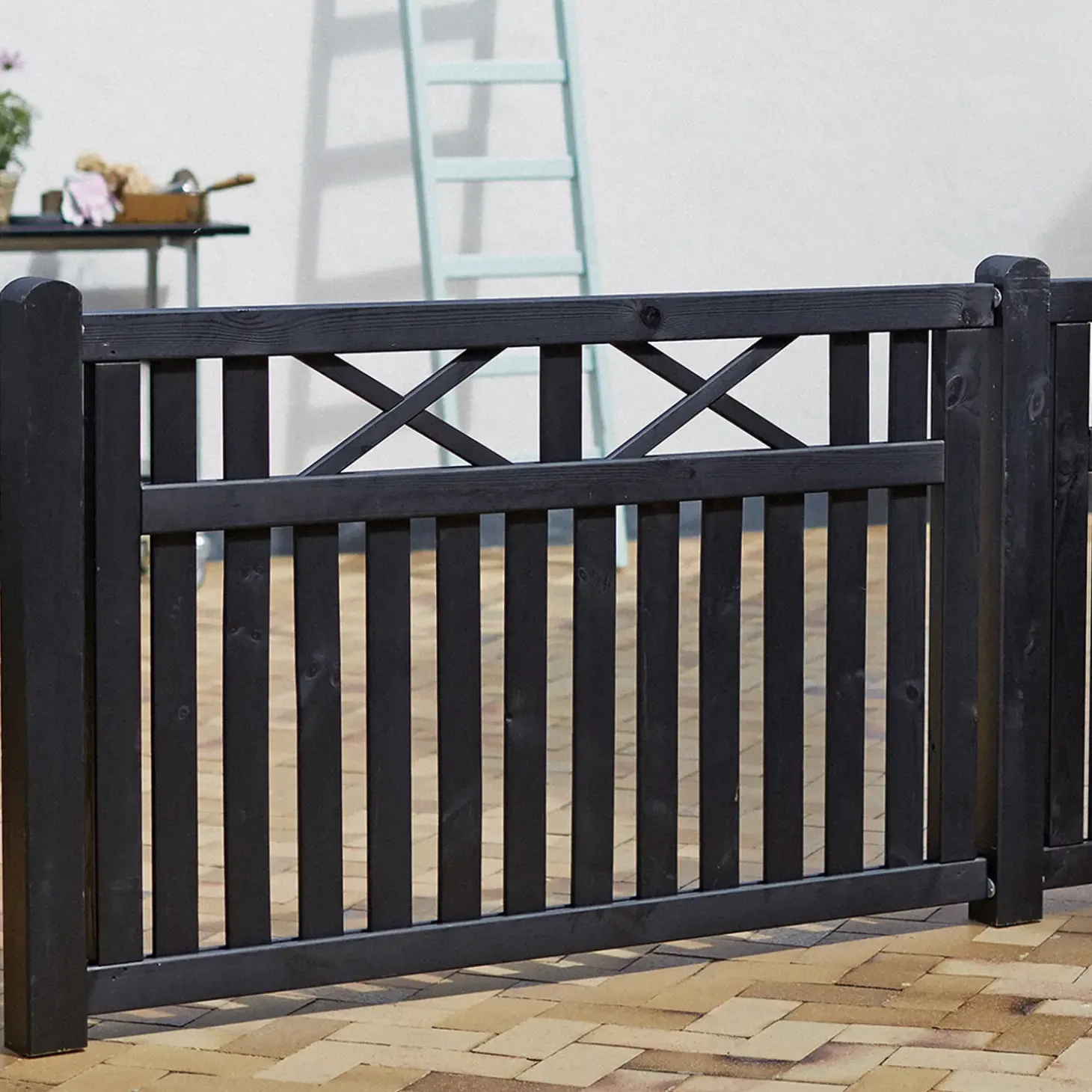 Plus Vinesse hegn 150x96 cm sort