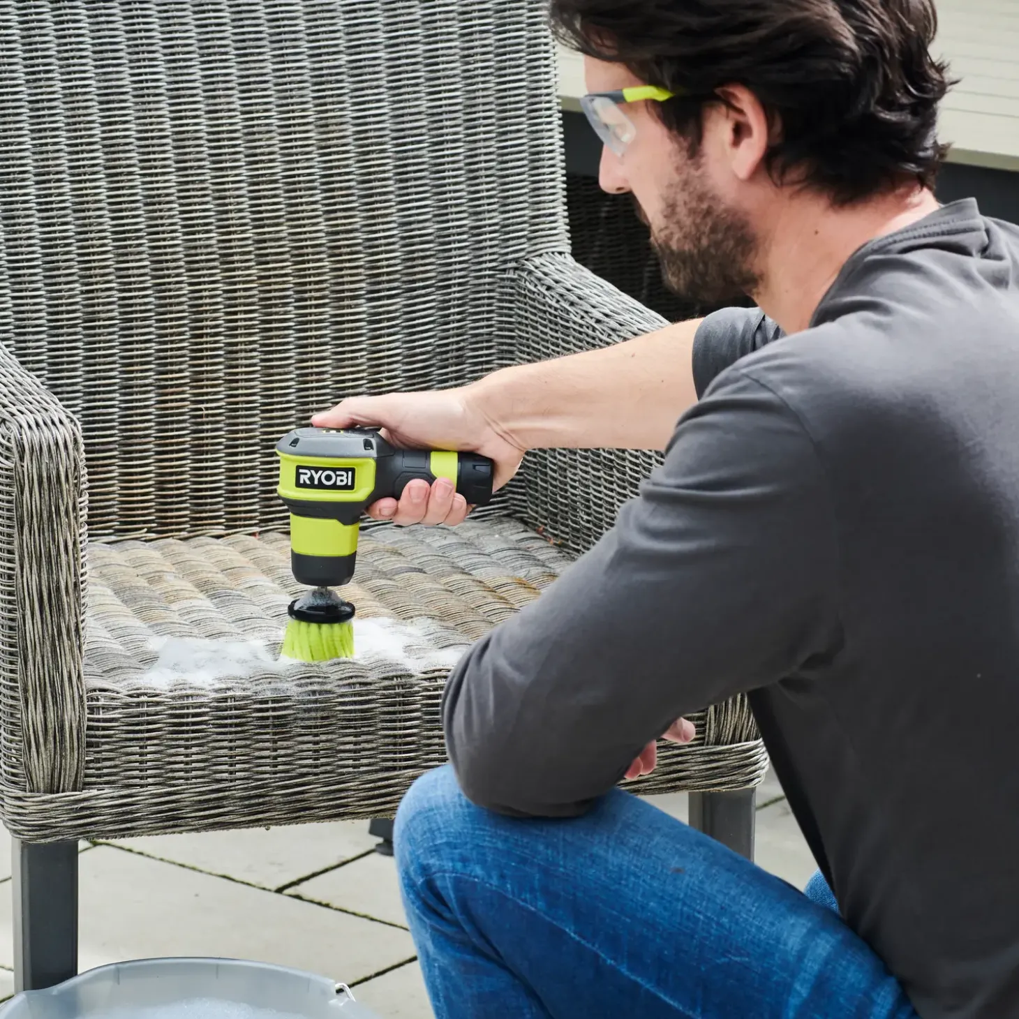 Ryobi RSCR4-0 4V USB Lithium™ Rengøringsbørste