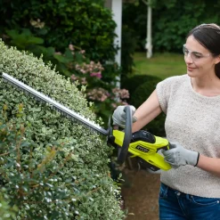 Ryobi  18V ONE+ græstrimmer og hækkeklipper m/1 stk. 2,0 Ah batteri og lader (RHT1845LT25M20)