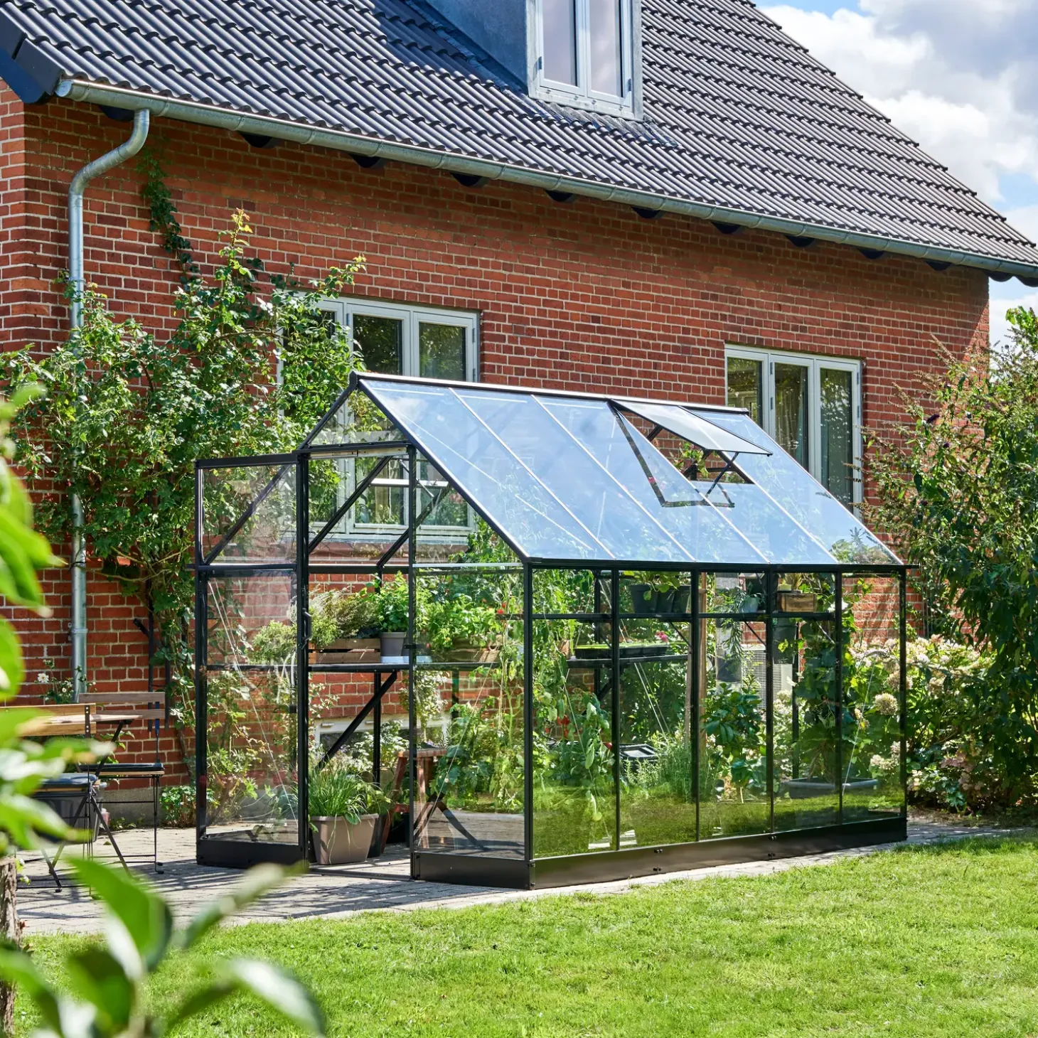 Sokkel til Halls Qube 610 6,4 m²